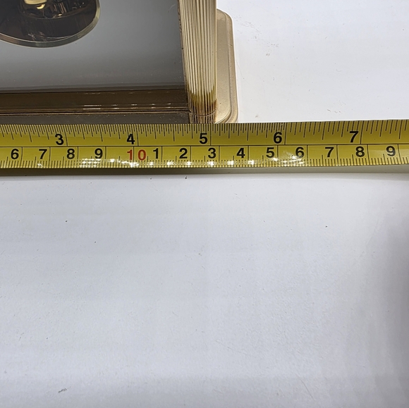 Vintage Howard Miller Desk Clock Revolving Pendulum Quartz Gold Tone Japan - Picture 10 of 11